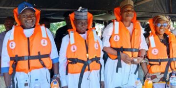 Kwara Gov’t Distributes 2,500 Life Jackets To Riverine Communities