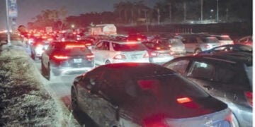 Inuwa Lagos Moves To Tackle Lekki–Epe Expressway Traffic Gridlock