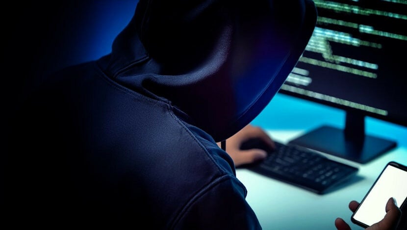 Singapore Introduces Mandatory Caning For Online Scammers