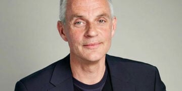 kamala harris BBC DG, CEO Resign Over Trump Documentary Controversy