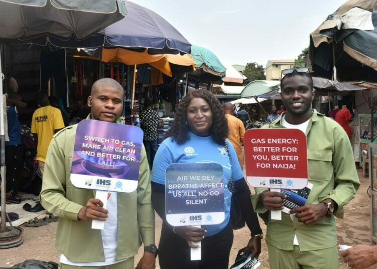 Youths Take Fight Against Air Pollution