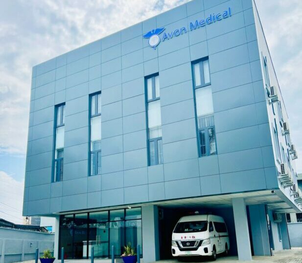 Avon Medical Commissions N200m Enhanced ICU Facility 1 Avon Medical Ultramodern Facility Surulere 903x1024 1