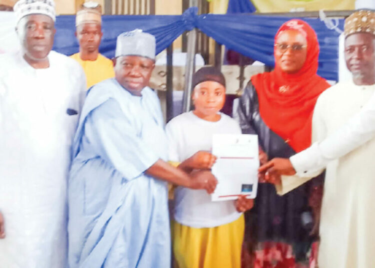 Female Lawmaker Award Scholarships To 500 Indigent Students 1 Female Lawmaker Award Scholarships To 500 Indigent Students