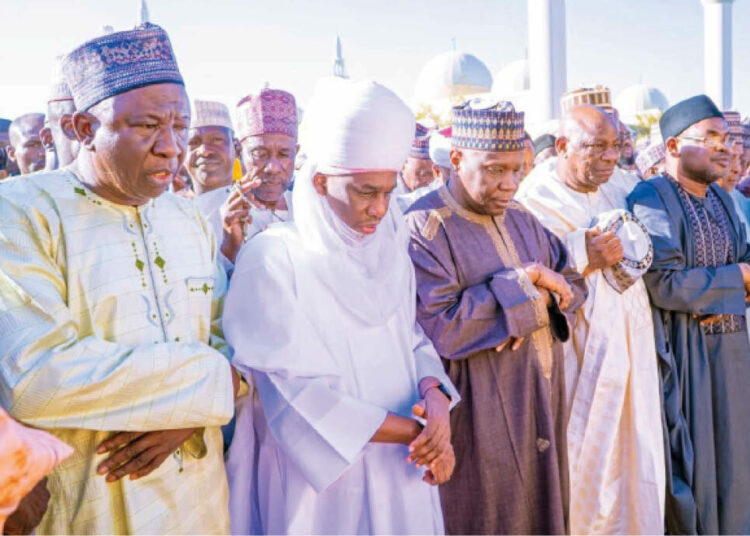 Gov Yahaya Attends Funeral Prayers For Journalists Lost In Auto Crash