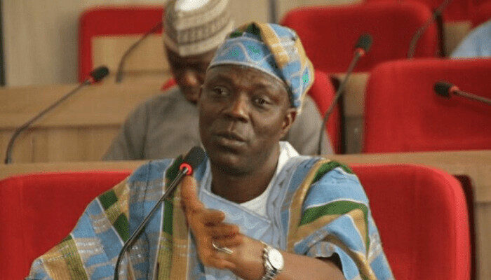 Ex-Kogi Speaker Empowers 500 Widows, Others 1 Prince Mathew Kolawole