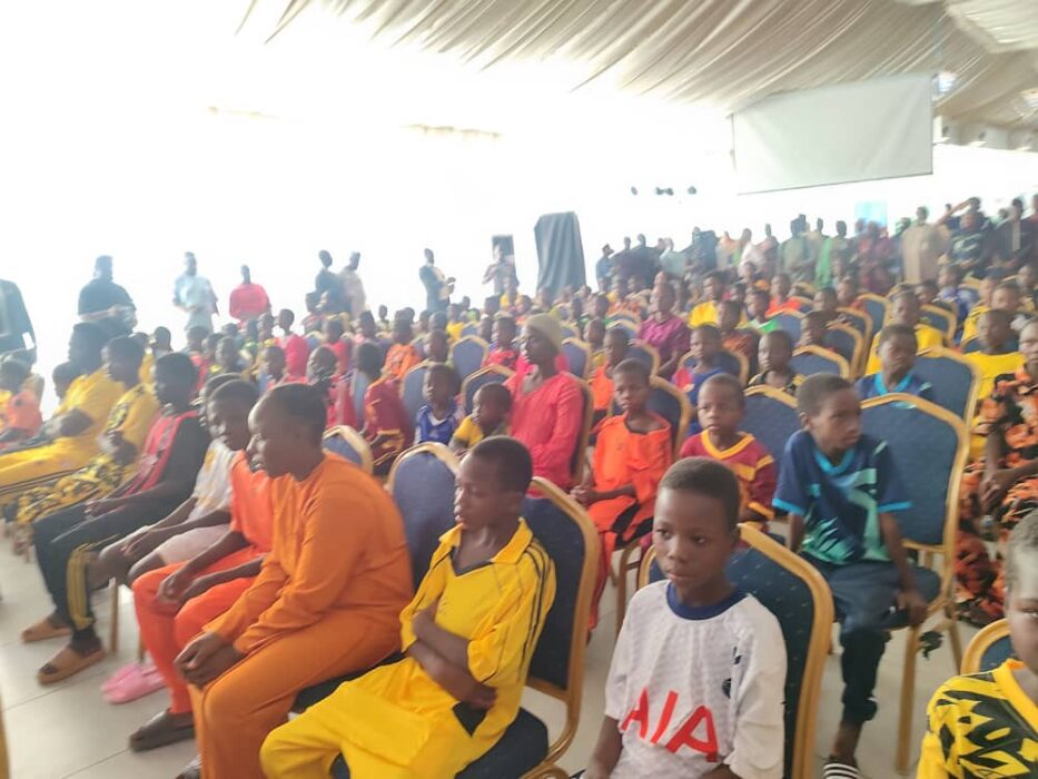PICTORIAL: Niger Governor Receives Freed Schoolchildren, Teachers 4 WhatsApp Image 2025 12 22 at 5.26.18 PM