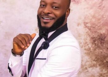 Agboola Gets  Award December 19