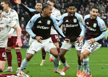 Aston Villa Halt Arsenal 18-match Unbeaten Run As Man City Close Gap To 2 Points