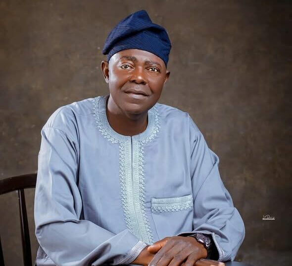 Ex-Minister Dumps All Progressives Congress, Returns To Peoples Democratic Party 1 former Minister of Labour and Productivity Senator Joel Danlami Ikenya