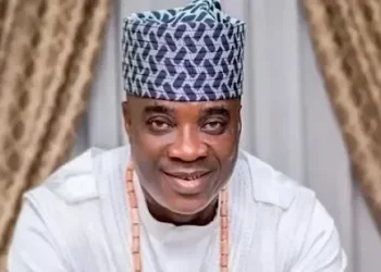 Awujale Stool: KWAM1’s Genealogical Linkage Form Signed By Unknown Family Unit Head – Fusengbuwa Ruling House