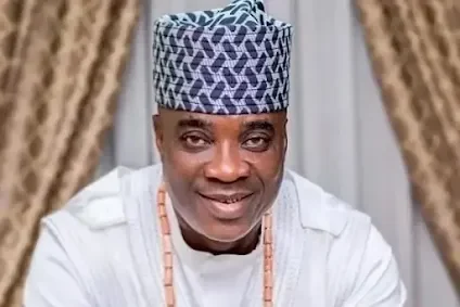 Awujale Stool: KWAM1’s Genealogical Linkage Form Signed By Unknown Family Unit Head – Fusengbuwa Ruling House 1 kwam 1