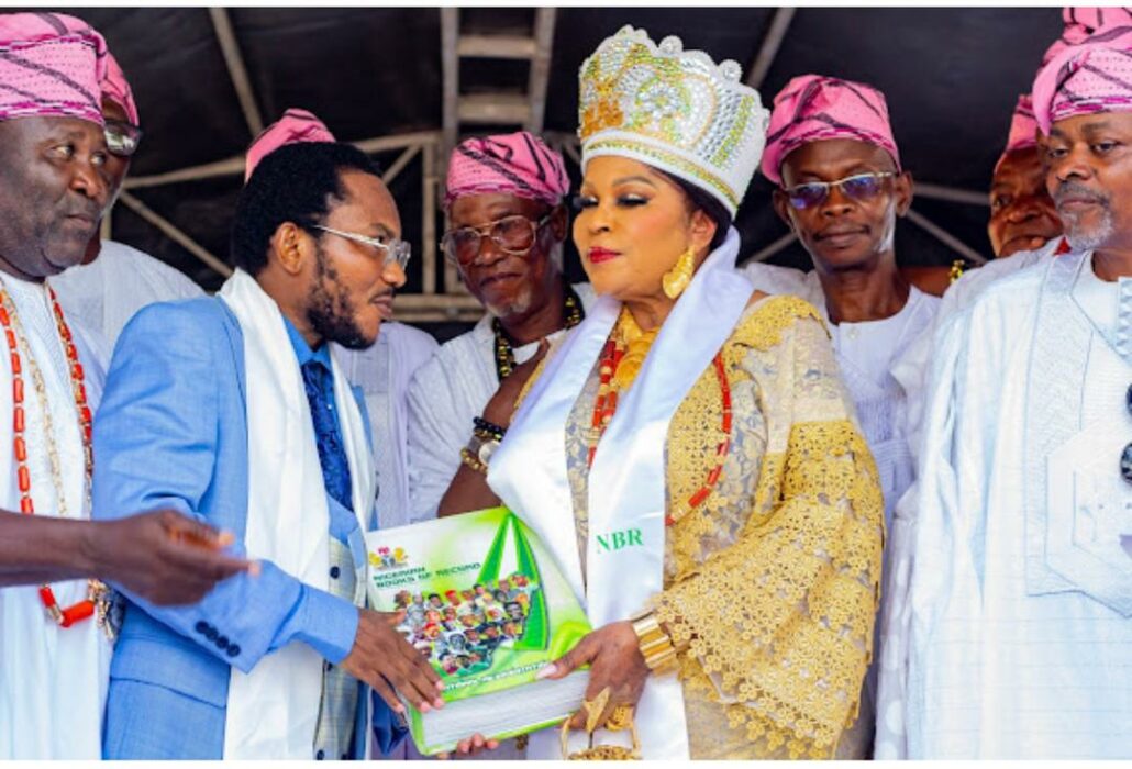 Nigerian Books Of Record Celebrates 5 Diaspora Legends With Hall Of Fame Entry 