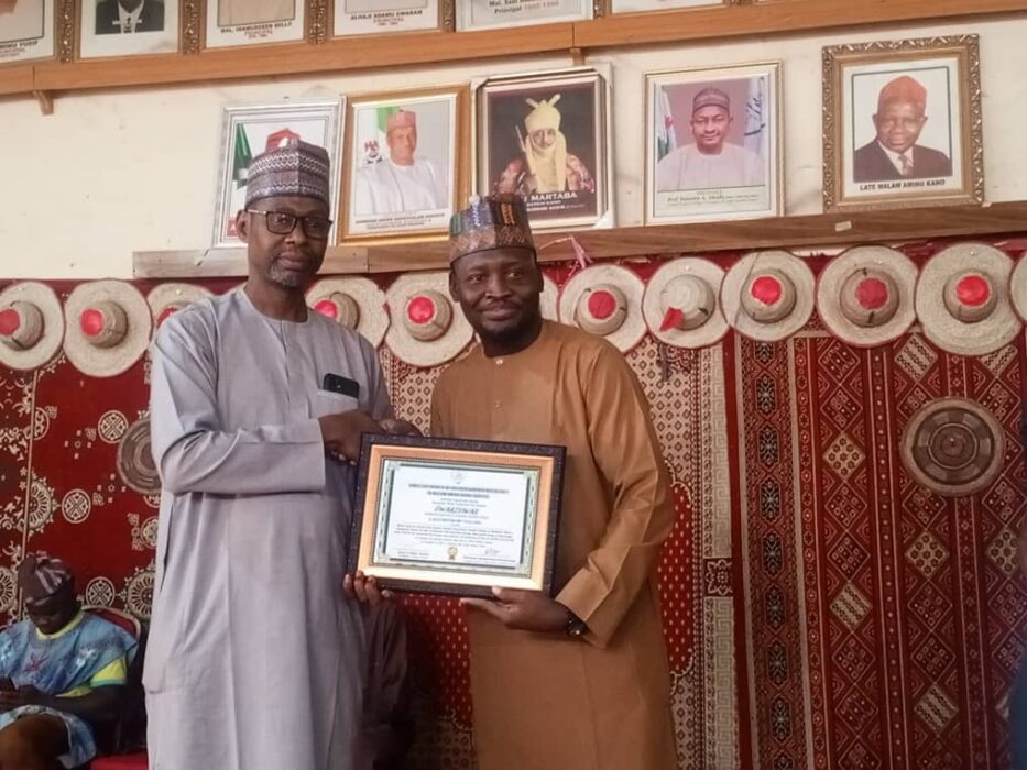 AKCILS Honours LEADERSHIP Hausa With ‘2025 Online Hausa Newspaper’ Award