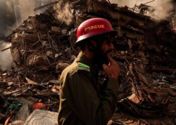 Death Toll In Pakistan Shopping Centre Fire Rises To 61, Scores Missing