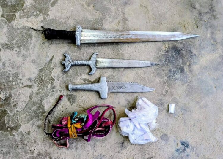Kano Police Arrest Notorious Gang Leader ‘Dawa Dan Kamsusi’, 9 Others 1 Police Gang