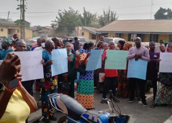 JOHESU Members Protest ‘Unmet Demands’ At UNILORIN Teaching Hospital