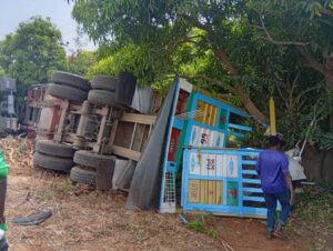 PICTORIAL: Fatal Auto Crash Claims 6 Lives In Yobe 2 WhatsApp Image 2026 01 15 at 16.57.54 1