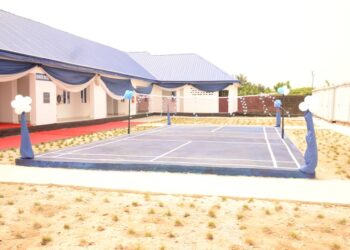 FOC Eastern Naval Command Commissions Housing Project For Senior Ratings