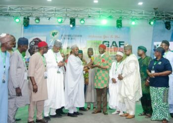 Federal Gov’t Targets Food Security, Value Addition As Farmers Meet In Abuja