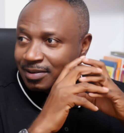 Drama As Atiku’s Media Aide Tackles Tinubu’s Spokesman Over ‘Grammatical Errors’ 1 Atiku Media aide