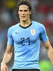 Cavani Urged To Retire After Boca Boos