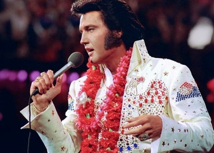 Elvis Presley's Ex-Girlfriend Opens Up On EPiC Concert After Being 'Erased' From Biopic 1 Elvis