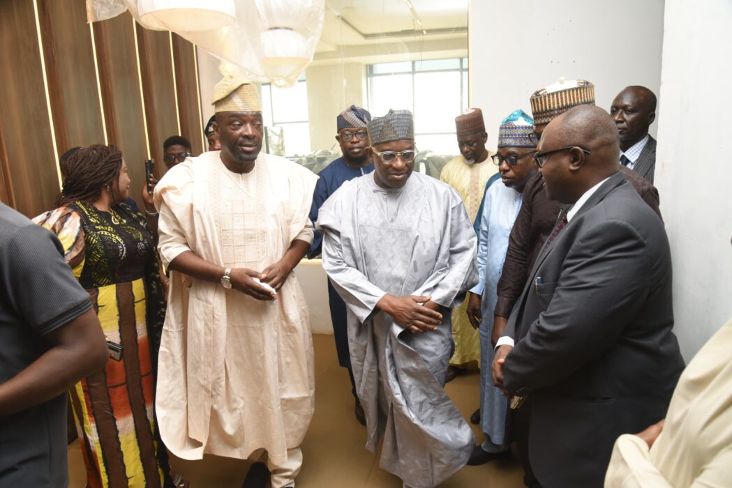 Federal Govt Unveils Aggressive Housing Drive, Says 350 Bwari Housing Units Set For Completion