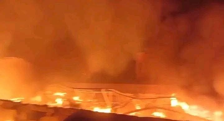JUST-IN: Fire Guts Popular Kano Market 1 Fire Kano