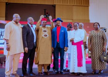 Dafinone Hails Oborevwori Over Double ‘Governor Of The Year’ Awards