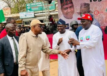 FCT Polls: Again, Another PDP Chairmanship Candidate Steps Down For APC Flag Bearer