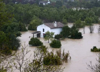 Deadly Storm Batters Iberian Peninsula, Forces Mass Evacuation
