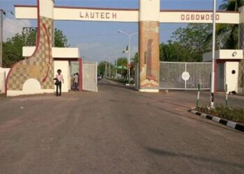 6 LAUTECH Final Year Nursing Students Die In Autocrash