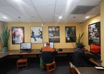 Leonardo DiCaprio Funds Library Located In His Childhood Home
