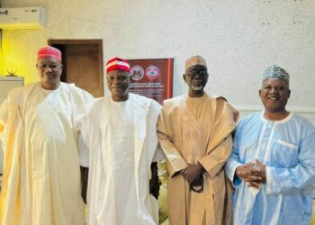 Kwankwaso, Kano Deputy Gov Visit Shekarau Over Brother’s Death