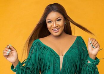 Oyemykke Bashes Omotola For Accepting Male Admirer’s Gift