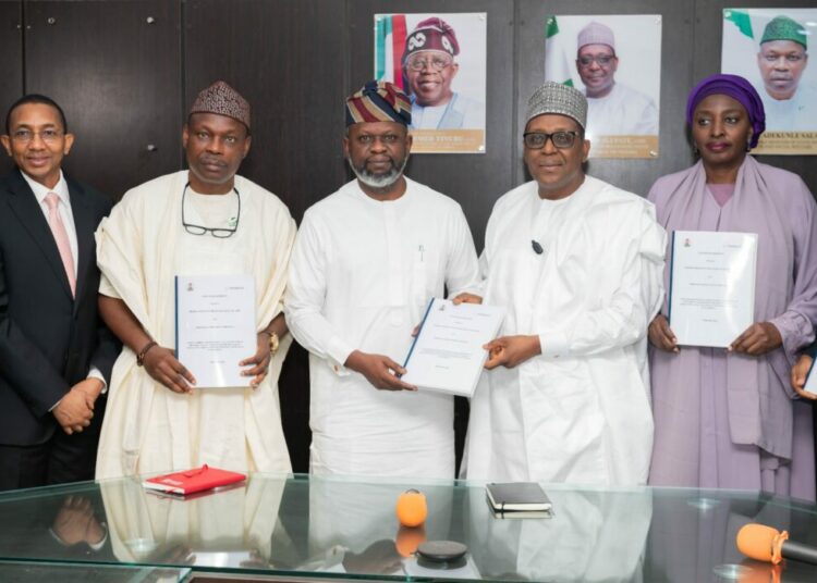 Federal Government, Medipool Partner To Strengthen Medical Procurement Coordination 1 PEOPLE