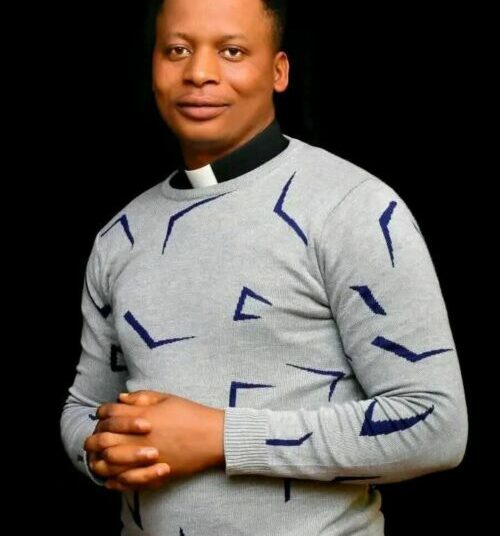 JUST-IN: Bandits Kill 3, Kidnap Catholic Priest, 10 Others In Fresh Kaduna Attack 1 Priest