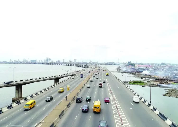 6 Injured As Vehicle Brake System Fails On 3rd Mainland Bridge In Lagos 1 Third mainland bridge