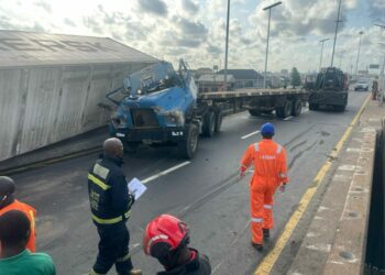 2 Killed As Container-laden Trucks Collide On Lagos Highway