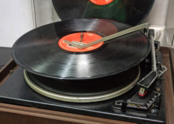 THINGS REMEMBERED: After A Near Extinction, The Turntable Changer Bounces Back