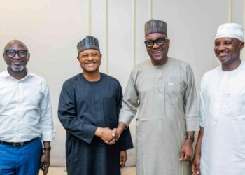 PICTORIAL: Speaker Abbas Leads Kaduna Lawmakers To Governor Sani Over LEADERSHIP Award
