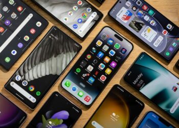 Nigeria’s Phone Market Faces Threat as Costs Soar