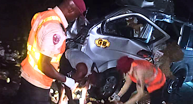 4 Die As Bus Rams Into Stationary Truck In Ogun