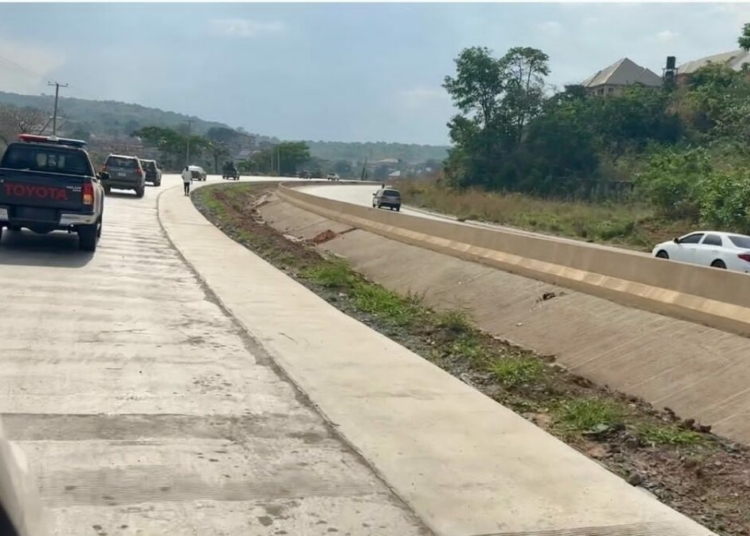Federal Gov't Reopens Enugu-Onitsha Expressway To Motorists March 31 1 Fed Govt Reopens Enugu Onitsha Expressway To Motorists March 31