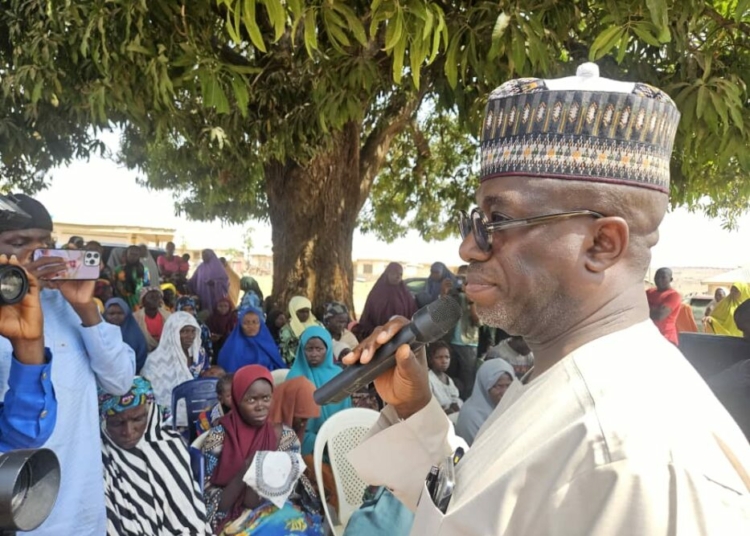 Showunmi Donates Relief Materials To FCT IDPs 1 IMG 20260311 WA0023
