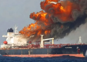 2nd Iranian Warship Heads Toward Sri Lanka After Deadly US Submarine Strike