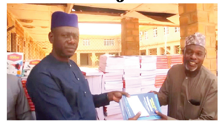 L-R: Acting Director of Social Welfare at the Social Development Secretariat (SDS), Gloria A. Onwuka, and Founder and Chairperson of the Hadiza Aliyu's Foundation, Hadiza Aliyu Muhammed, during the distribution of foods items to Karmajiji disabilities colony centre by the  Hadiza Aliyu foundation in Abuja, yesterday. PHOTO: OJOAJOGWU GAD REUBEN