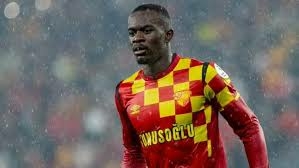 Villarreal Joins Besiktas In Pursuit Of Dennis 1 VILLARREAL