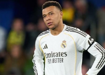 Mbappe Undergoes Further Knee Tests, Surgery Ruled Out