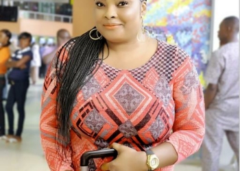 Ronke Odusanya States “We Still Have Good People In Nigeria,” After Three Men Came To Her Rescue On Ibadan-Oyo Expressway